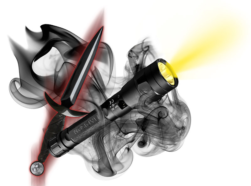 Knife and flashlight in Dreamforger